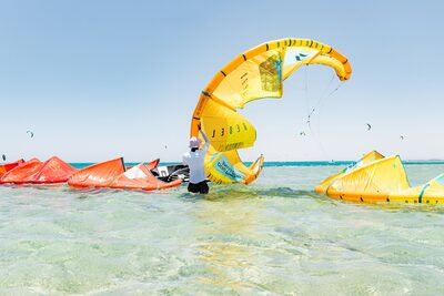 024-element-watersports-somabay 
